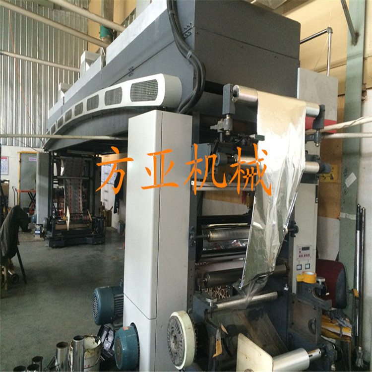 GF-1050AC中速經(jīng)濟(jì)型紙塑蒸煮袋干式復(fù)合機(jī)