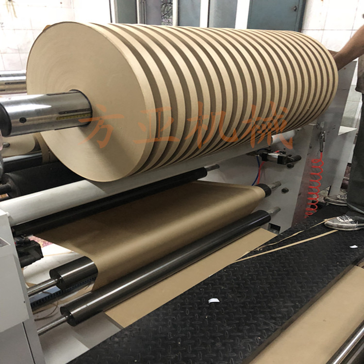 CLFQ-C型表面卷取復(fù)卷分切機(jī)